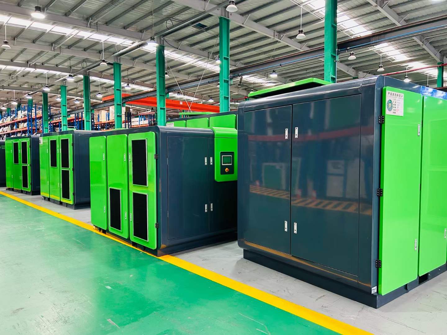 薩震節(jié)能空壓機(jī)廠家專業(yè)生產(chǎn)節(jié)能螺桿空壓機(jī).jpg 薩震節(jié)能空壓機(jī)廠家專業(yè)生產(chǎn)節(jié)能螺桿空壓機(jī).jpg